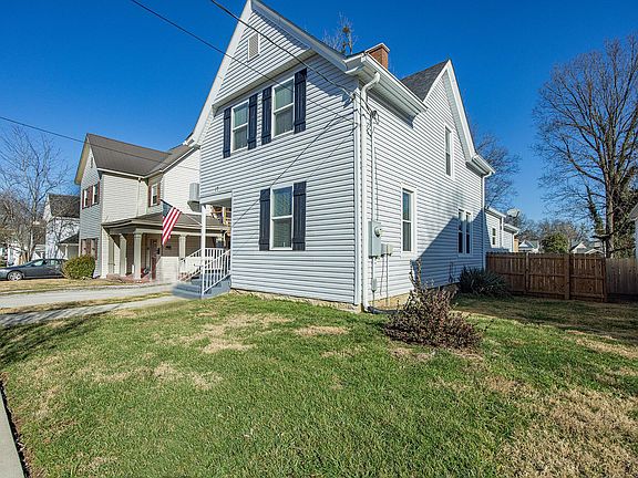 3rd image of 17 Euclid Ave