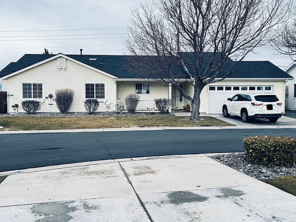 1st image of 1043 Pinion Pine Dr