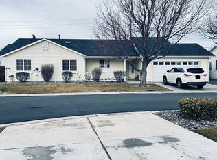 1043 Pinion Pine Dr, Minden, NV 89423
