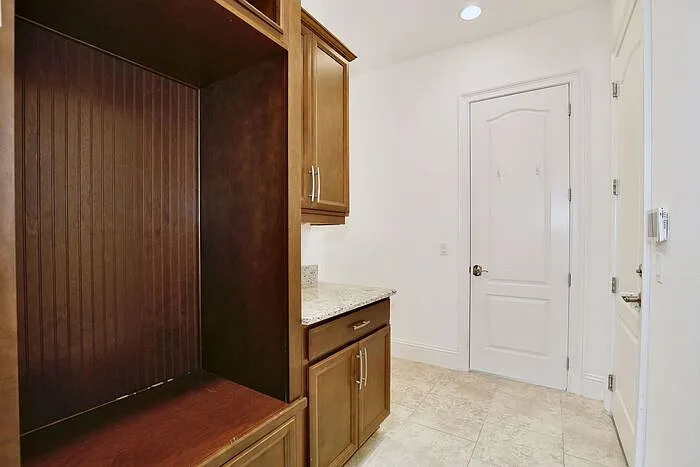 10822 Mobberley Cir — Photo 35