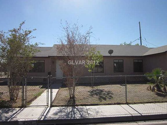 2nd image of 4501 Hayes Pl