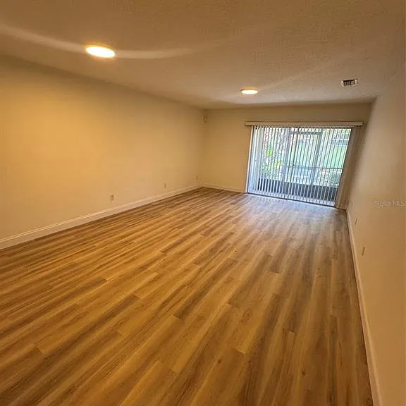 4812 Tangerine Ave #4812 — Photo 2