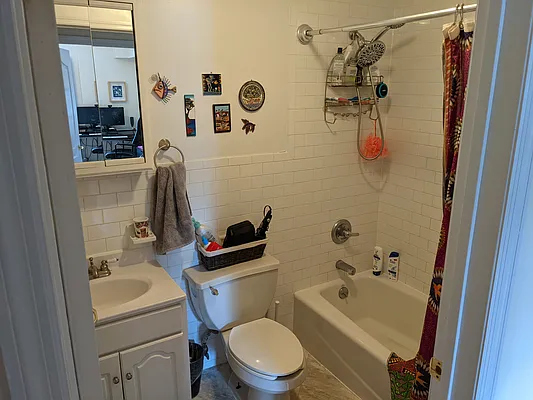 Rented by Highline Residential | media 128