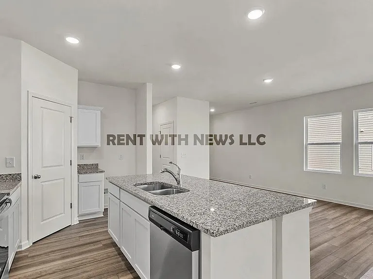 3021 Winding Ridge Dr — Photo 19