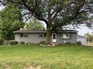 336 W Bella Vista St, Darien, WI 53114