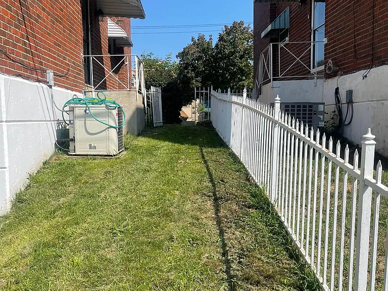 2746 Welsh Rd — Photo 8
