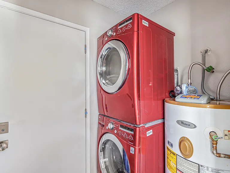 W Skyview Dr — Photo 31