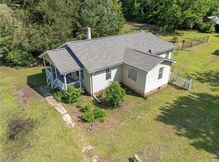 944 Cain Rd, Saint Pauls, NC 28384