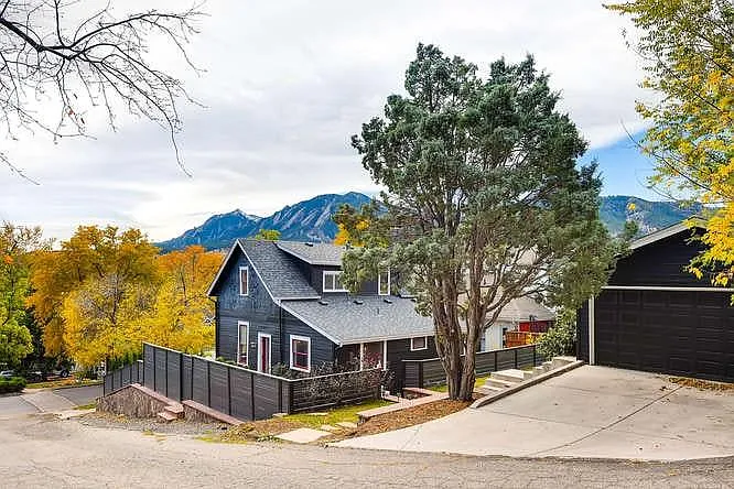 2 bed, 1425 sqft, $52,200 — Photo 3