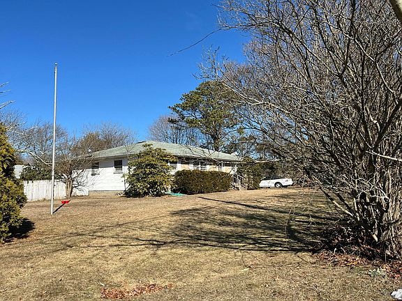 3rd image of 3 Park Ave