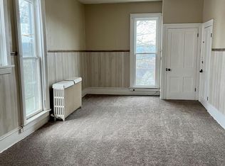 445 E Jackson St #A, Millersburg, OH 44654