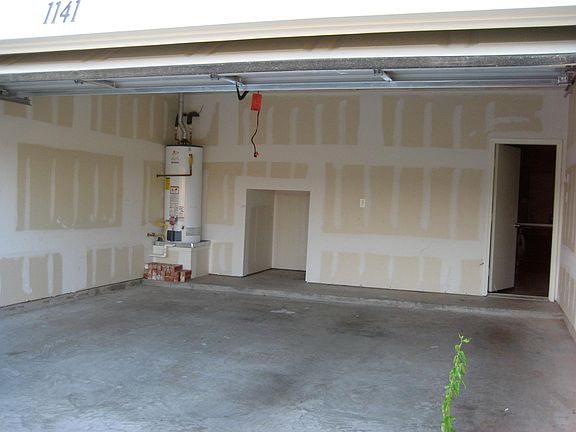 5th image of 1141 Jamie Dr