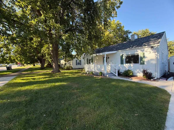 319 E Chippewa Ave, South Bend, IN 46614