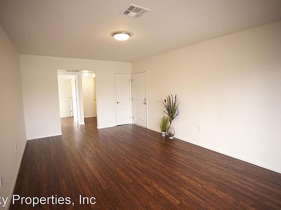 5th image of 6501 Fulton Ave APT 6