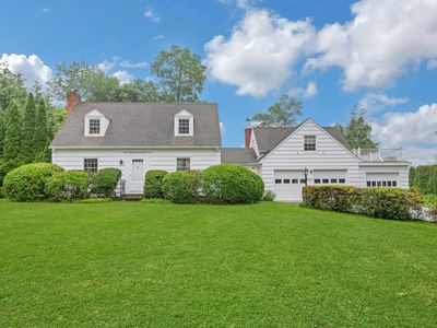 19 Orchard Lane, New Canaan, CT, 06840