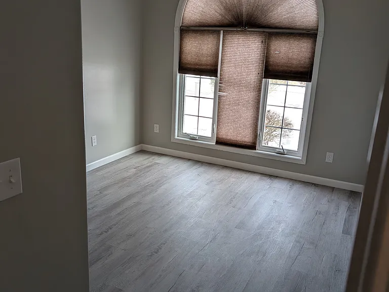 1022 Villa Ct — Photo 6