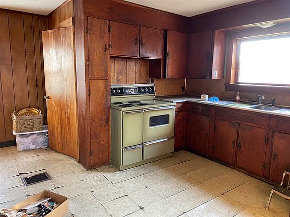 4th image of 61 S Gordon St