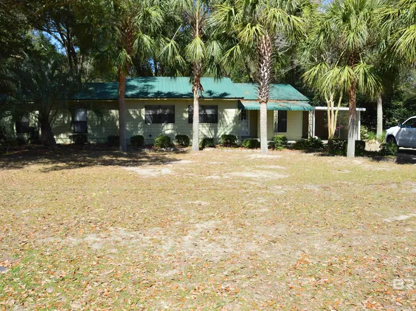 7768 Simmons Dr, Foley, AL 36535