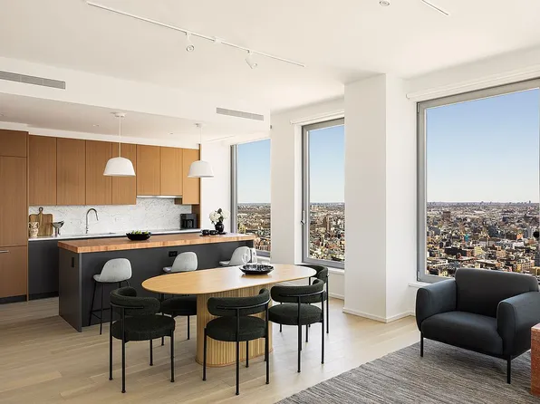 8 S 4th St #36C, Brooklyn, NY 11249