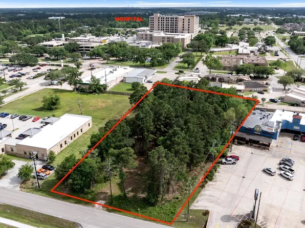 1017 Alma St, Tomball, TX 77375