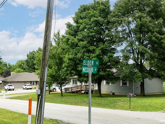 5th image of 000 W Missouri Street