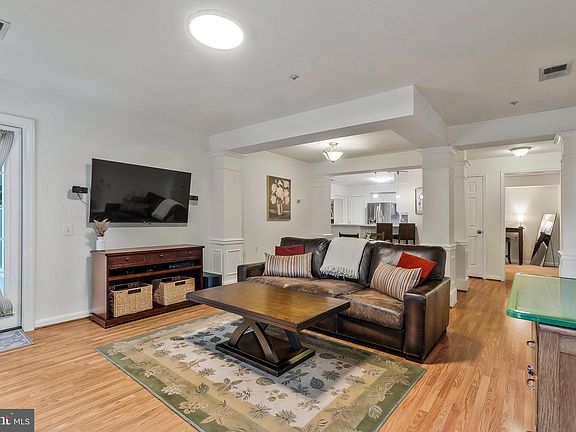 5th image of 11737 Tolson Pl #11737