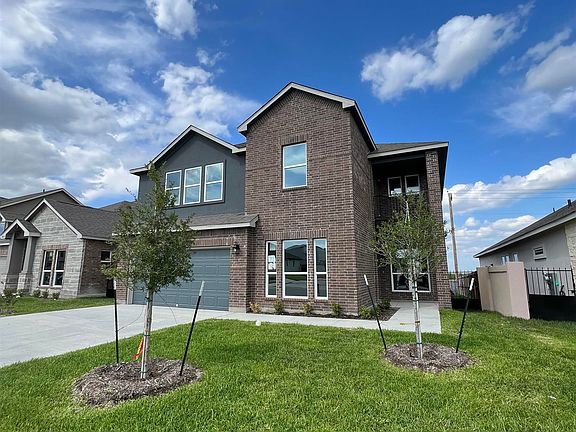 2nd image of 805 Pausa Dr