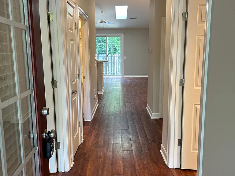 5114 Christian Dr — Photo 2