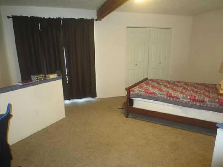 1802 Potomac Pl #C — Photo 9