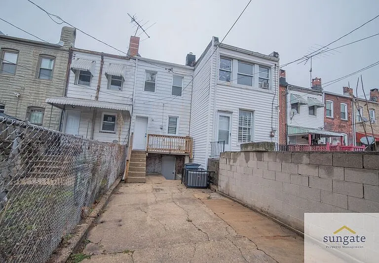 3205 Esther Pl — Photo 31