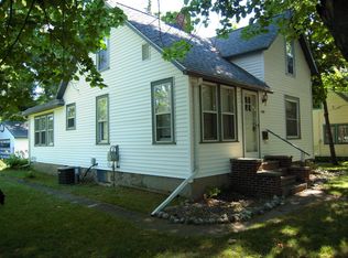 1532 Blakeslee St, Kalamazoo, MI 49006