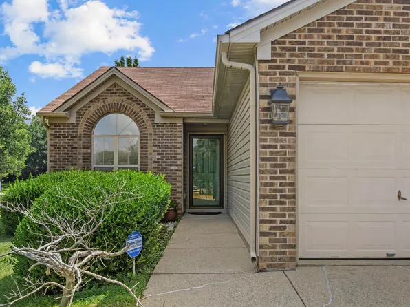 1252 Pleasant Ridge Dr, Lexington, KY 40509