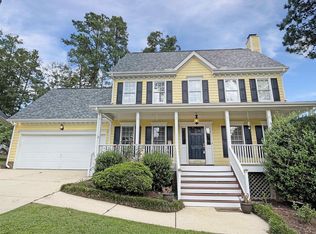 228 Hickory Glen Ln, Holly Springs, NC 27540