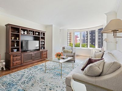 420 E 58th St APT 8B, New York, NY, 10022