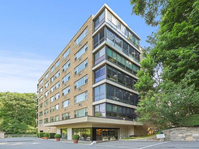 72 Pondfield Rd W APT 5F, Bronxville, NY, 10708