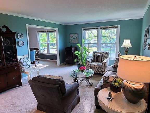 5th image of 2128 Chesterfield Dr