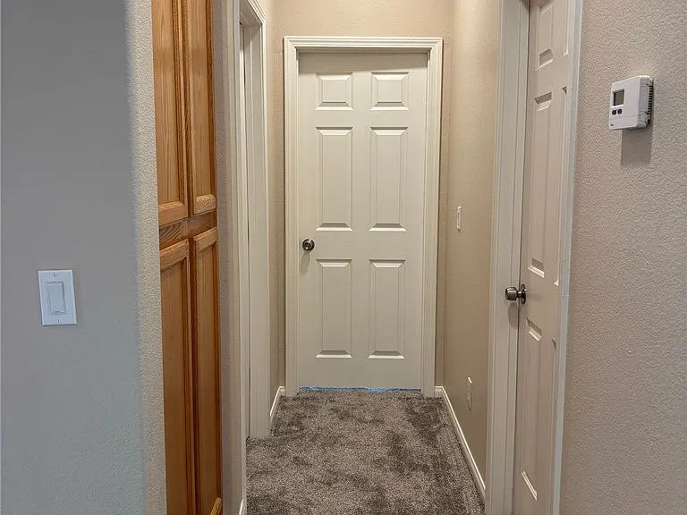 8585 Ebony Hills Way — Photo 22