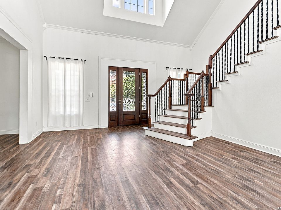 1st image of 4411 S Santa Clara
