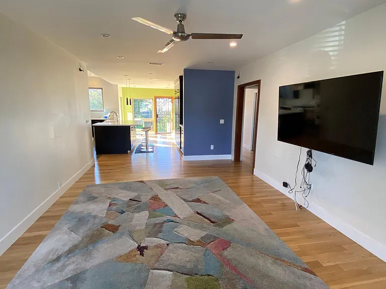 2733 S Spaulding Ave — Photo 11