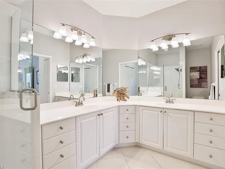 5870 Three Iron Dr #4-401 — Photo 13