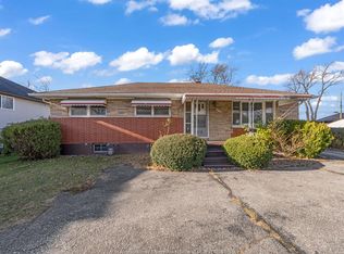 2101 Dominion Blvd, Windsor, ON N9B3H8