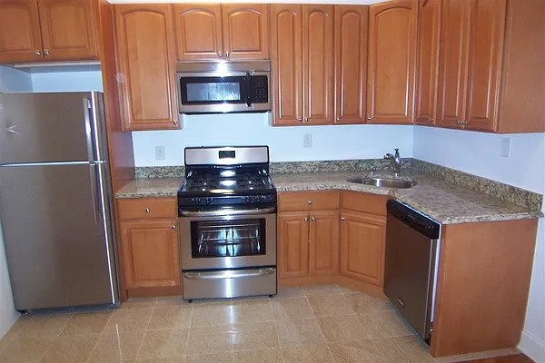 Rented by Susan Finkel, LREB | media 17