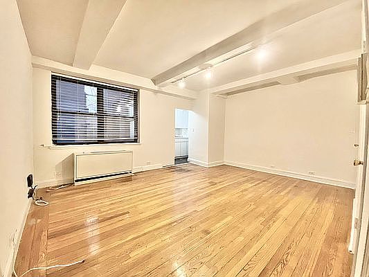 2nd image of 330 E 43rd St APT 105