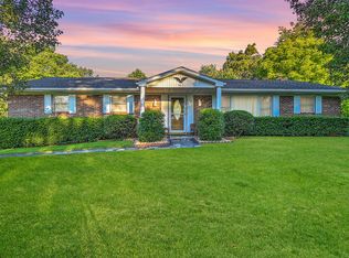 901 Martingale Dr, Greeneville, TN 37743