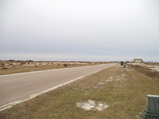 2nd image of 2 Three Bayclub Dr