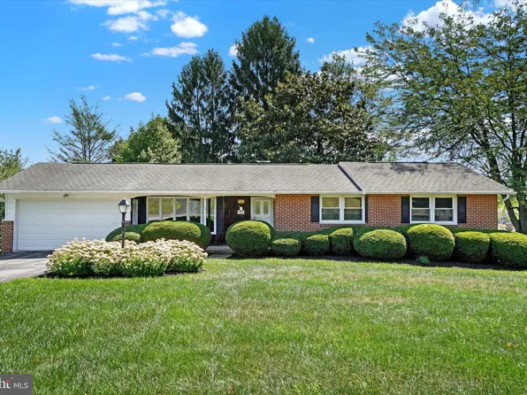 114 Ivy Dr, Red Lion, PA 17356