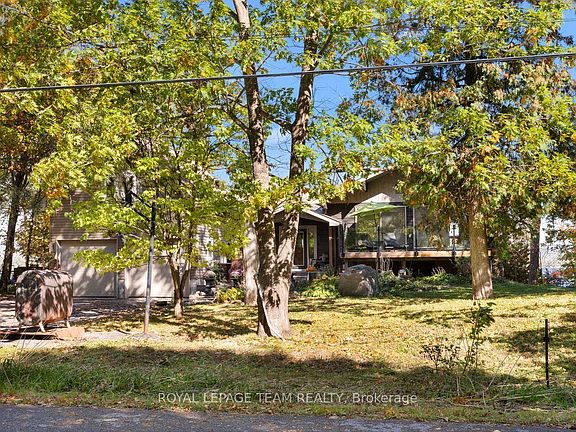 3rd image of 4980 Opeongo Rd