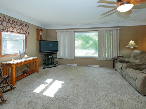 10775 E V Ave-104