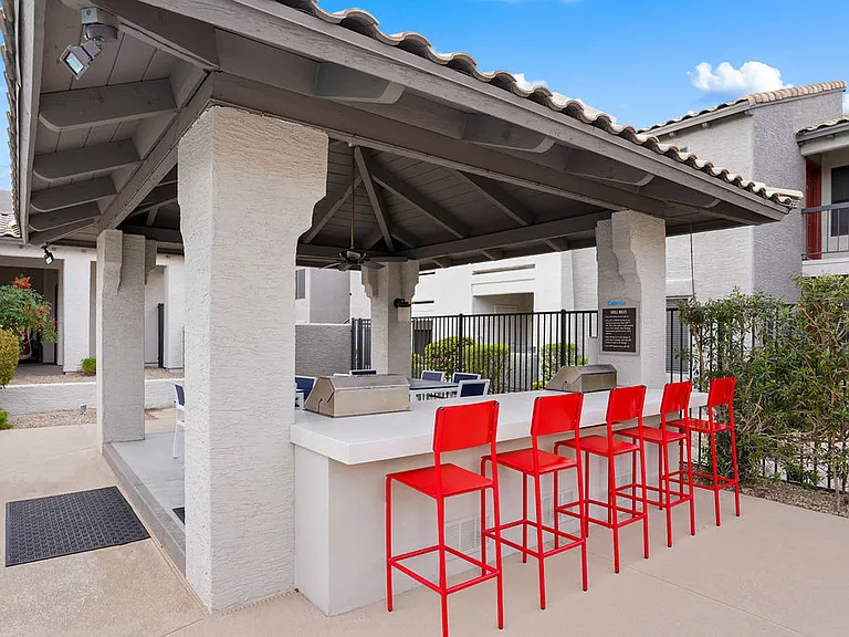 Cabrillo Apartments — Photo 4