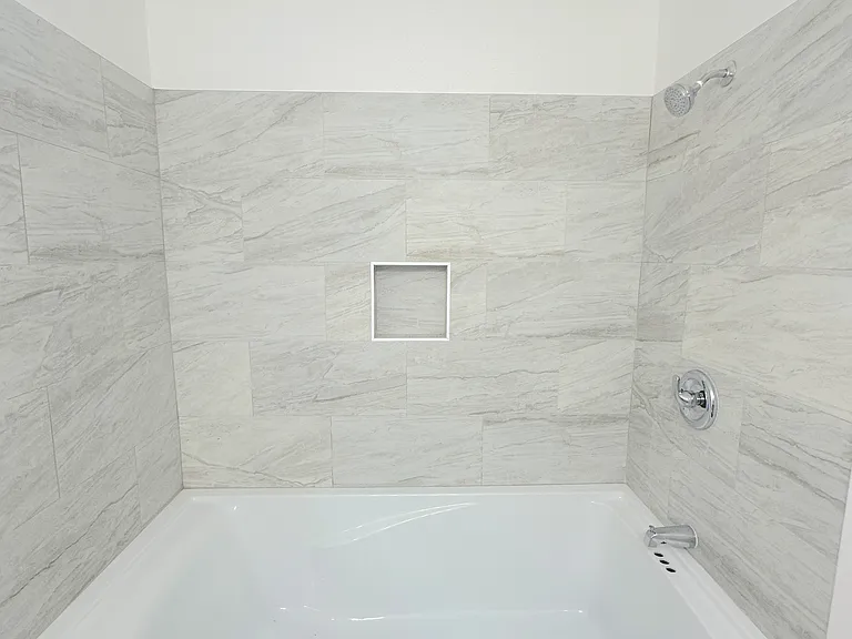 17235 Terrance Ave — Photo 12